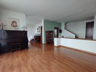 Foto 2 de casa en venta en el castillo-chapinero. Cod V2865608