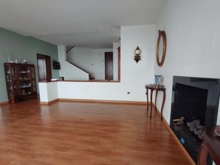 Foto 1 de casa en venta en el castillo-chapinero. Cod V2865608