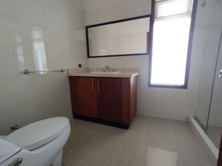 Foto 10 de casa en venta en el castillo-chapinero. Cod V2865608