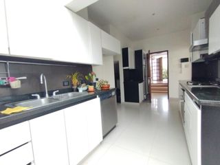 Foto 18 de casa en venta en el castillo-chapinero. Cod V2865608