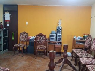 Foto 9 de VENTA DE CASA CERCA AL MERCADO MOSHOQUEQUE EN  JLO DE CHICLAYO