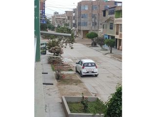Foto 11 de VENTA DE CASA CERCA AL MERCADO MOSHOQUEQUE EN  JLO DE CHICLAYO