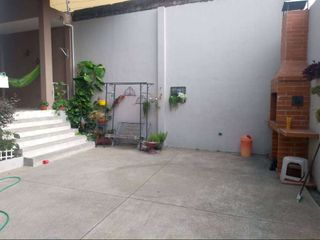 Foto 1 de Bellavista Baja, Venta Casa grande, uso de suelo comercial en calle principal(J.Luna)