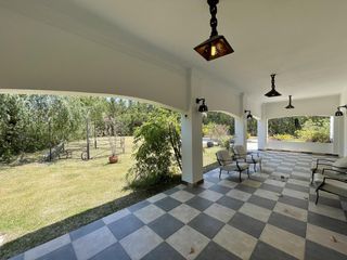 Foto 29 de Importante Casa  en Venta en  Santa Bárbara