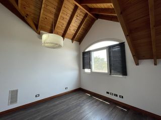 Foto 18 de Importante Casa  en Venta en  Santa Bárbara