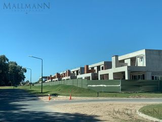Town Houses en Pilará | Mallmann Propiedades