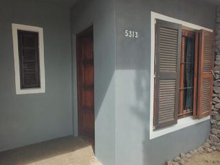 casa 5 ambientes en calle tucuman 5313