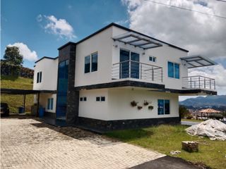 Foto 2 de Casa en Arriendo en La Ceja Antioquia