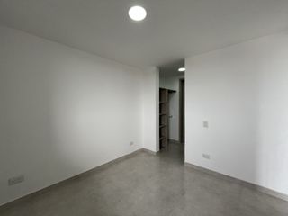 Foto 7 de apartamento en venta en urbanización la flora. Cod V16818