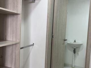 Foto 10 de apartamento en venta en urbanización la flora. Cod V16818