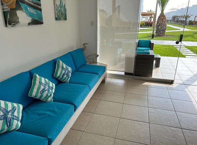 Casa en Venta en Asia - Więcej