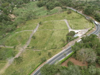 Foto 6 de lote en venta en villeta. Cod V31909