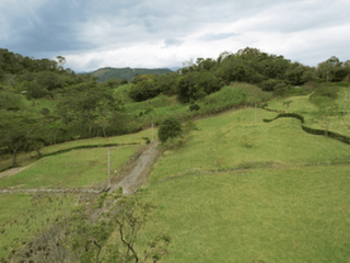 Foto 8 de lote en venta en villeta. Cod V31909