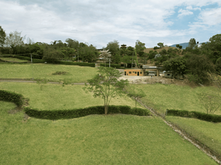 Foto 3 de lote en venta en villeta. Cod V31909