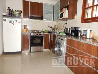 Foto 4 de Departamento en venta en Quilmes Centro