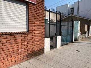 Foto 3 de Ph 3 ambientes  con entrada para auto y parrilla
