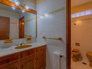 Foto 42 de Venta increible casa de 5 ambientes mas departamento de 2 ambientes