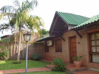 Foto 5 de GUIDEK - STASIUK PROPIEDADES VENDE HERMOSA CASA