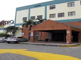 Foto 2 de Dicentro, Local Comercial de 210 m², Negocios Para La Construcción