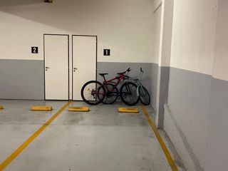 Departamento monoambiente con cochera y baulera en Pompeya