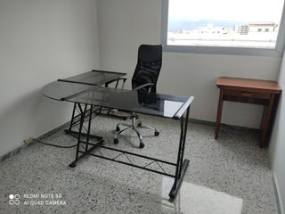 Foto 1 de oficina en arriendo en alto prado. Cod A81