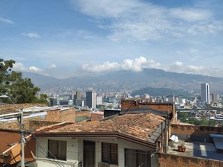 CASA en ARRIENDO/VENTA en Medellín Las Palmas