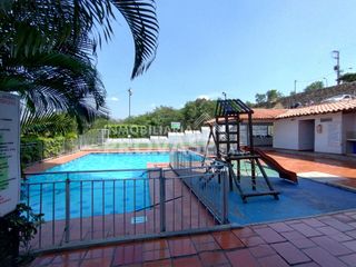 APARTAMENTO en ARRIENDO en Los Patios La Floresta