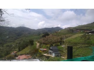 hermoso lote con acceso a charcos de agua natural