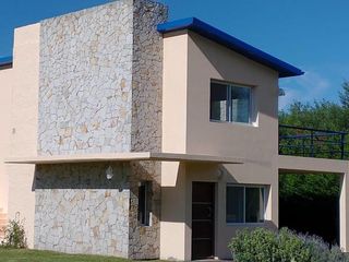 Espectacular casa en Las Gaviotas, ideal vivienda Permanente totalmente equipada