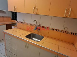 Foto 17 de Tenga la oportunidad de comprar un 2do. piso con 3 departamentos independientes que lo puede independizar o vivir con toda su familia en una zona cent