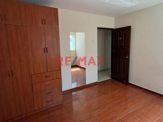 Foto 16 de Tenga la oportunidad de comprar un 2do. piso con 3 departamentos independientes que lo puede independizar o vivir con toda su familia en una zona cent
