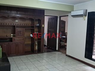 Foto 15 de Tenga la oportunidad de comprar un 2do. piso con 3 departamentos independientes que lo puede independizar o vivir con toda su familia en una zona cent