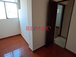 Foto 4 de Tenga la oportunidad de comprar un 2do. piso con 3 departamentos independientes que lo puede independizar o vivir con toda su familia en una zona cent