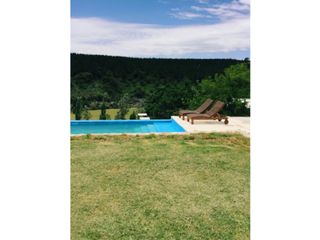 VENTA DE COMPLEJO DE CABAÑAS EN RIO DEL MEDIO - CAB0050