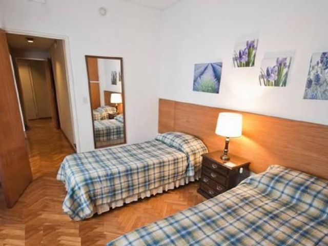 Alquiler - Departamento - Recoleta - 190 m2 - 4 dormitorios - 1 cochera  - Calle Parera