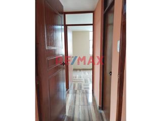 Foto 9 de ✨ ¡Oportunidad única en Trujillo! ✨

Descubre tu próximo hogar en este acogedor departamento, ubicado en la privilegiada dirección de Av. Costa Rica