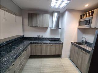 Foto 5 de Torre del  Hilton Departamento amoblado como nuevo