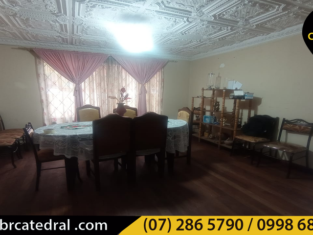 Casa de venta en Parque Miraflores – código:20099