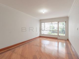 Foto 3 de casa en venta en molinos del norte-usaquén. Cod V4406