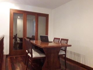 Foto 18 de Excelente chalet de 6 ambientes en Andrade y Rejon