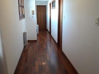 Foto 17 de Excelente chalet de 6 ambientes en Andrade y Rejon