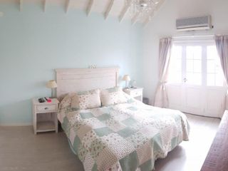 Foto 10 de Hermosa Casa de Estilo Americano - Alamo Alto