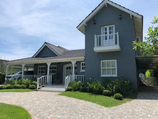 Foto 19 de Hermosa Casa de Estilo Americano - Alamo Alto