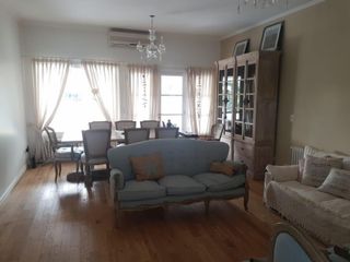 Foto 3 de Hermosa Casa de Estilo Americano - Alamo Alto