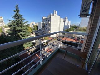 AV. LACROZE 3100, VENTA AMB Y MEDIO