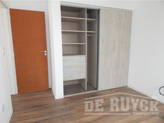 Foto 11 de Departamento en venta en Quilmes Este