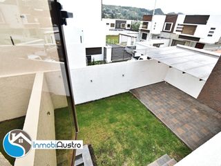Foto 18 de Venta de Casa con Acabados de Lujo en Challuabamba