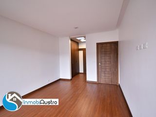 Foto 17 de Venta de Casa con Acabados de Lujo en Challuabamba