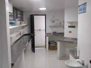 Foto 1 de consultorio en venta en quinta vélez. Cod V13219