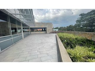 Foto 1 de Se arrienda Oficina de 1672 M2 en obra blanca